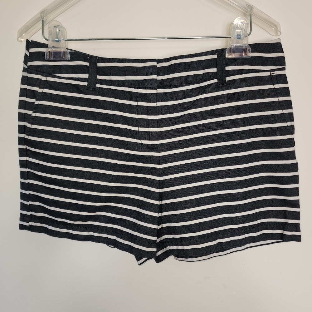Loft shorts navy striped twill 3.5" inseam‎